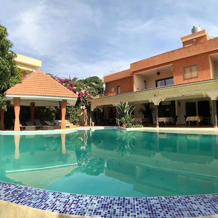 Hotel Le Clos Des Papillons Saly Portudal Exterior foto