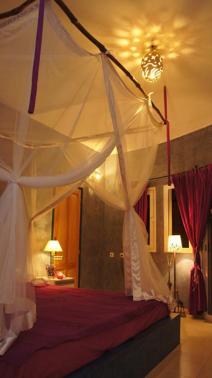 Hotel Le Clos Des Papillons Saly Portudal Exterior foto