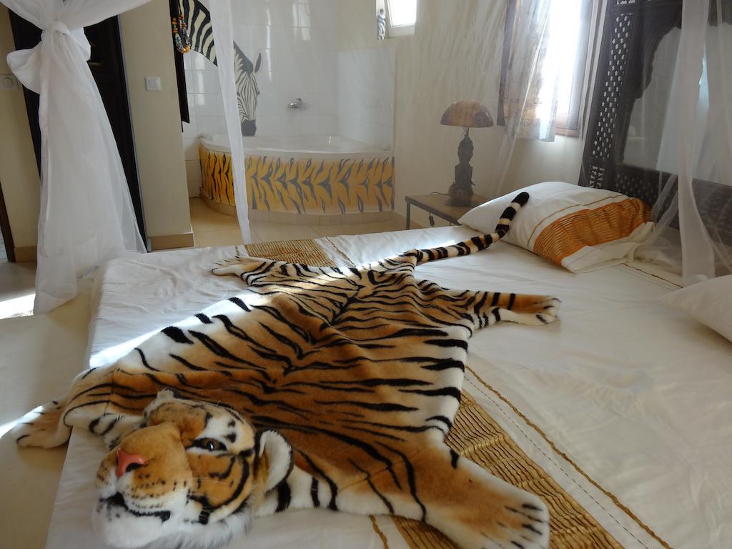 Hotel Le Clos Des Papillons Saly Portudal Quarto foto